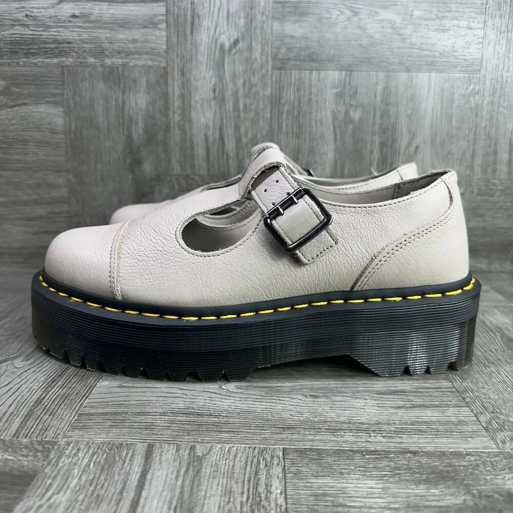 Dr. Marten's Bethan Women's size 11 Leather Light Taupe Shoes - Picture 2 of 8